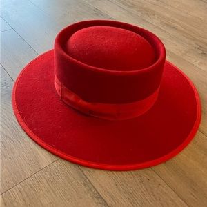 Dressed in LaLa stiff brim hat NWT